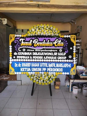 Papan Bunga di Wironatan Butuh